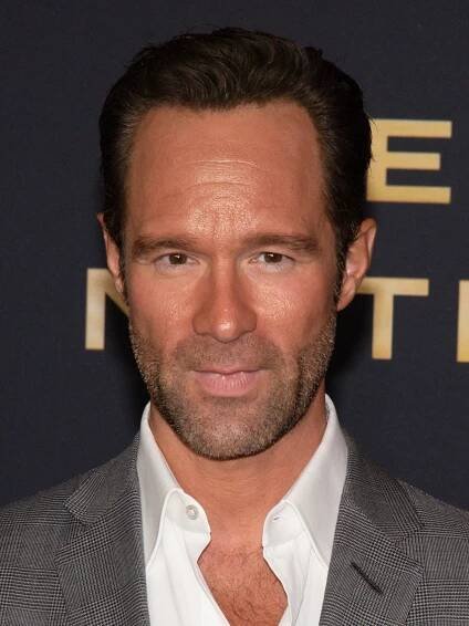 Chris Diamantopoulos - Actor
