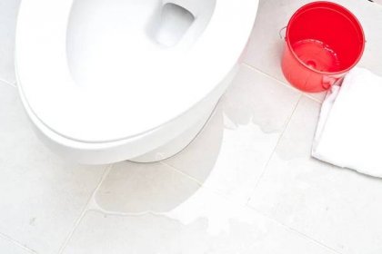 Jak opravit protékající záchod a tipy na základní prevenci