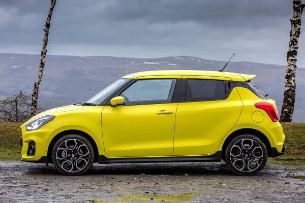 Nové Suzuki Swift Sport přijíždí na český trh. Škoda, že na něm visí tak odvážná cenovka