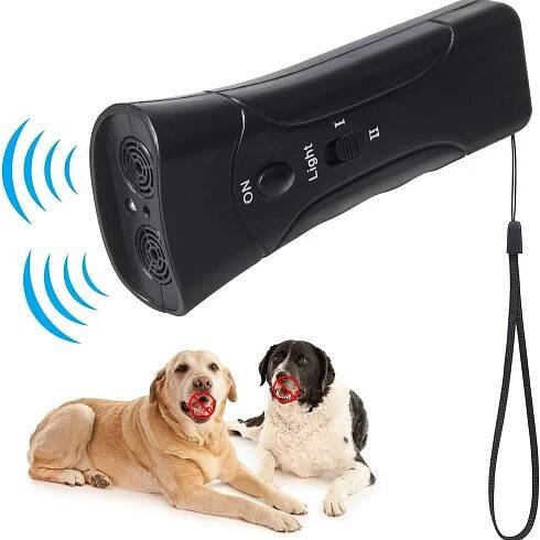 Ultrasonic Dog Chaser Trenažér agresivních útoků LED svítilna pro výcvik psů Odpuzovač psů Zařízení proti štěkání