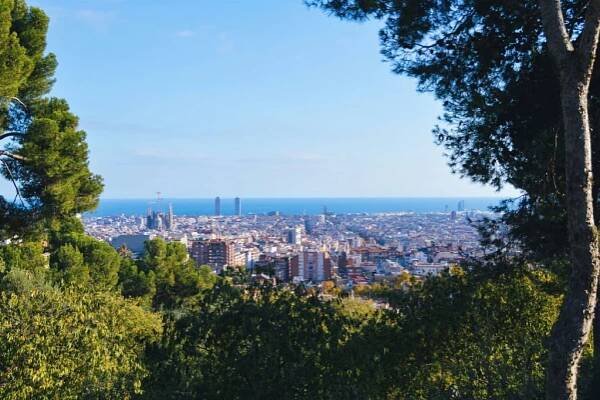5 Places to Walk In Barcelona