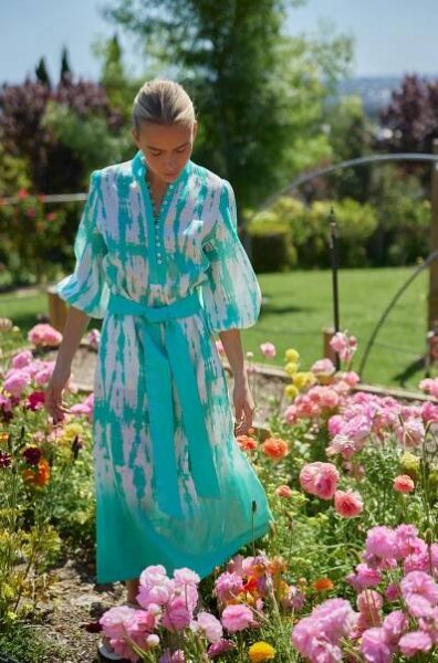 Sally Phillips | RESORT 2024 Lookbook by sally-phillips - Issuu
