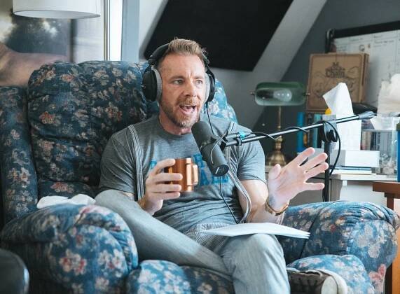 DaxShepard-03.jpg