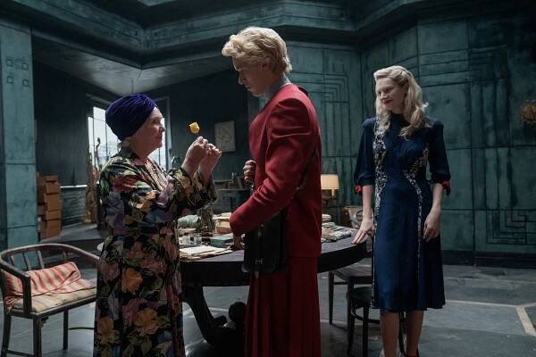 Fionnula Flanagan, Tom Blyth, Hunter Schafer - Hunger Games: Balada o ptácích a hadech - Z filmu