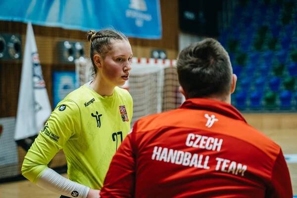 Je velká osobnost, pochvaluje si brankářka Poruby Wizurová spolupráci s Galiou