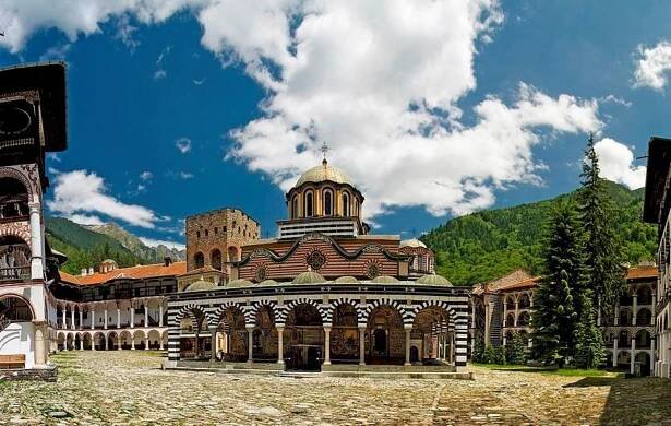 Visit Rila Monastery - Rila Shuttle