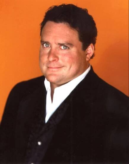 SEAN CULLEN | Diamondfield Entertainment, actors and comedians talent management
