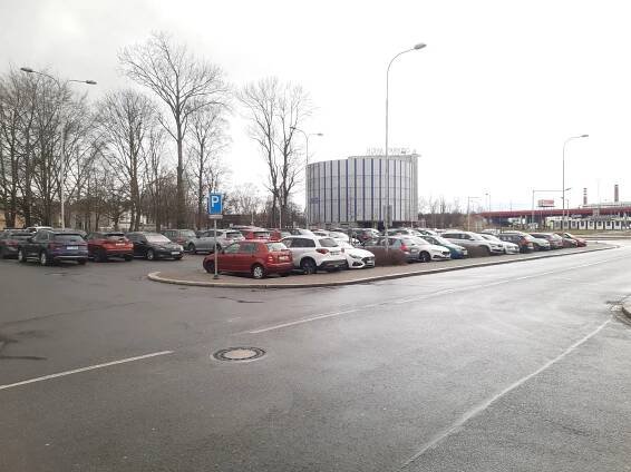 Fotogalerie • Parkoviště nádraží Ostrava-Svinov (Parkoviště - placené) • Mapy.com