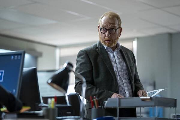 The Chelsea Detective - The Gentle Giant - Z filmu - Adrian Scarborough