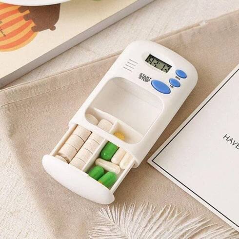 Dávkovač léků s alarmem | elektronický pořadač na léky s budíkem - Kupradost