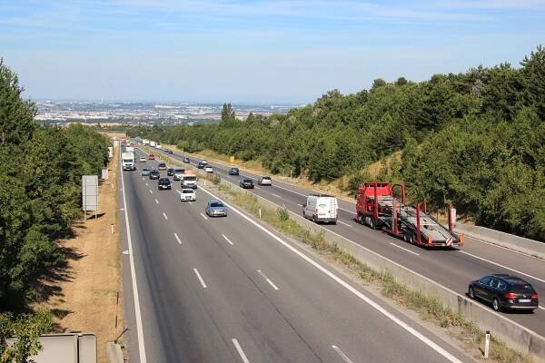 Súbor:A21-Wiener Außenringautobahn 3607.jpg – Wikipédia