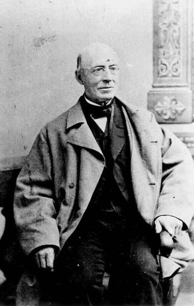 File:William garrison.jpg - Wikimedia Commons