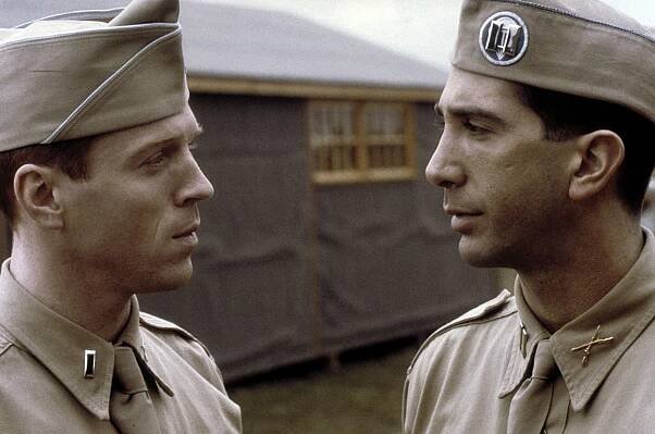Bratrstvo neohrožených - Currahee - Z filmu - Damian Lewis, David Schwimmer