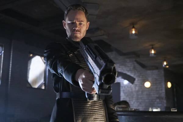 Killjoys: Vesmírní lovci - Zrození - Z filmu - Aaron Ashmore