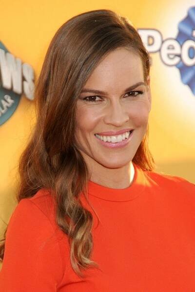 Oscarová hvězda Hilary Swanková je v 48 letech poprvé těhotná: A rovnou to budou dvojčata!