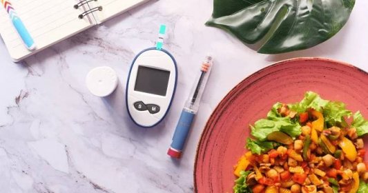 Dieta při cukrovce a vzorový jídelníček pro diabetiky zdarma