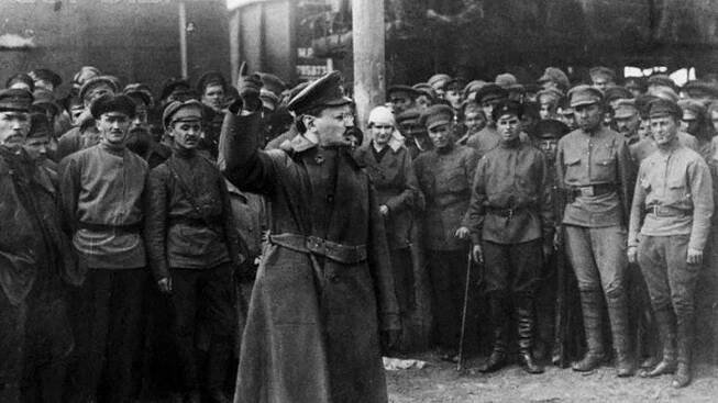 Pád Lva Davidoviče Trockého: Doplatil na to, že podcenil Stalina. Pak bylo pozdě