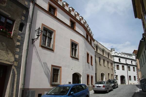 Soubor:Horni street in Prachatice in 2011 (2).JPG – Wikipedie
