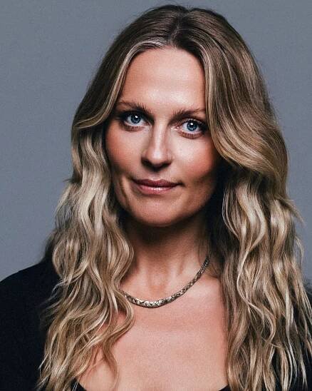 Svandís Dóra Einarsdóttir - Creative Artists Iceland