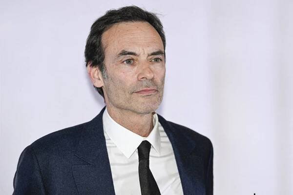 Svědectví nejmladšího syna Alaina Delona (†88): Mlátil mou mámu i další partnerky!