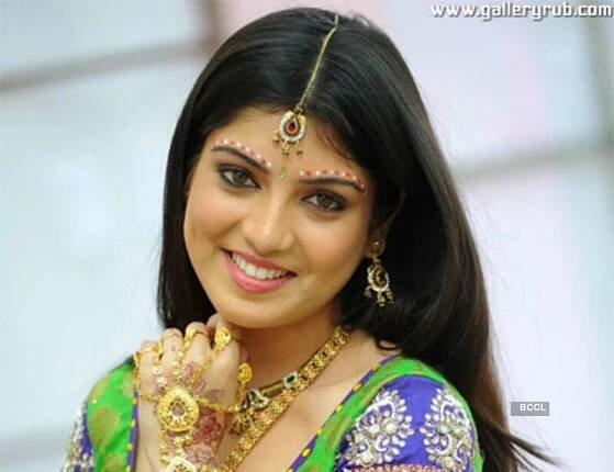 Hot Photos | Celebrities Photos | Photos of Bollywood Stars | Indian Models Photos | Asian Models Photos | Indian Stars