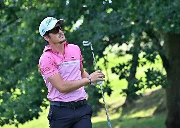 Bruna nezaskočil ani brzký budíček. Na Czech Open jasně vede | Pro média | Česká golfová federace