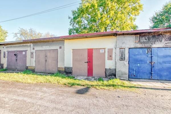 Prodej garáže/23 m2 na ul. Bohumínská, Karviná - Nové město - Realiťák roku 2024 - vítěz Moravskoslezského kraje 