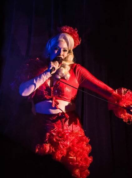 Mezinárodně uznávaná burleska v Praze - Angelina Angelic