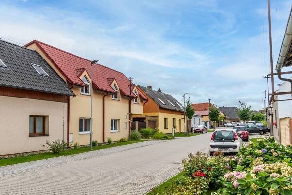 Pronájem bytu 2+1 Líbeznice