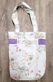 Plátěná taška bílá s barevnými květinami fialová