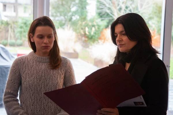 Letzte Spur Berlin - Vatergefühle - Z filmu - Jasmin Tabatabai
