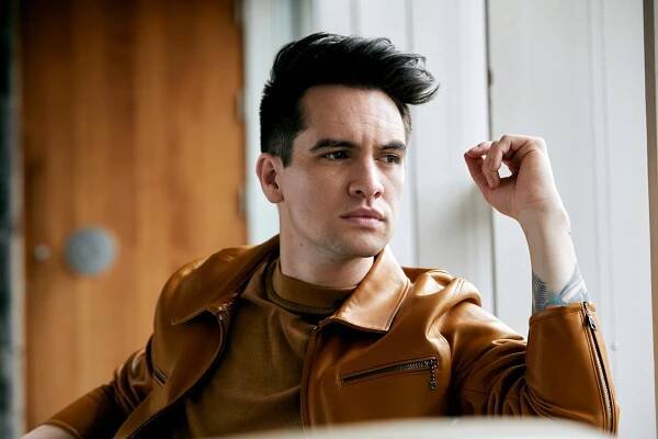 Panika! Brendon Urie z kapely Panic At the Disco se přiznal k pansexualitě - Rolling Stone