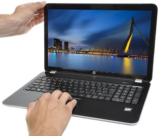 HP Pavilion 15-e058sc stříbrný