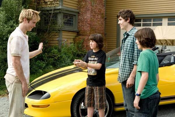 Robert Hoffman, Carter Jenkins - Příšerky z podkroví - Z filmu