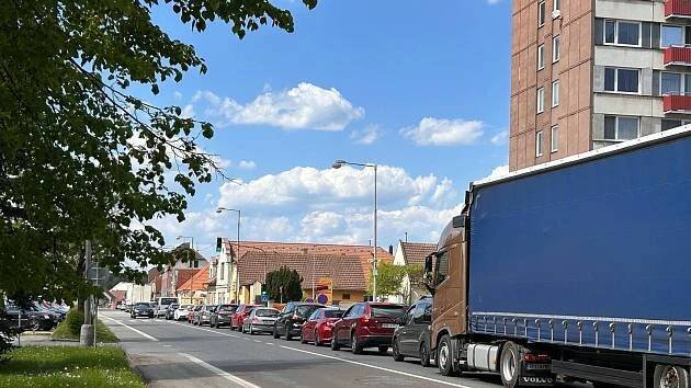 Dopravní tepna Plané nad Lužnicí se ucpává. Na vině je rozsáhlá rekonstrukce