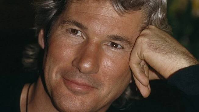 Tomu neuvěřite: Richard Gere prodal sbírku kytar za sedmnáct miliónů - Super.cz