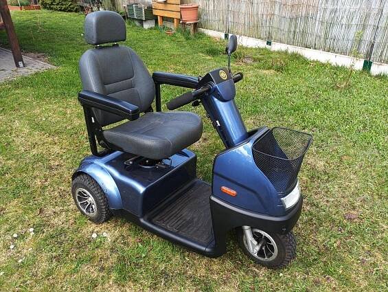 Elektrická tříkolka pro seniory - Auto-moto