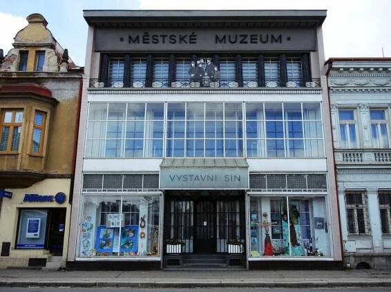 Městské muzeum v Jaroměři, příspěvková organizace Města Jaroměře vyhlašuje VÝBĚROVÉ ŘÍZENÍ na pozici průvodce, koordinátor
