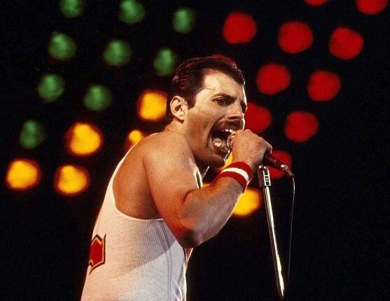 7 přešlapů v trháku Bohemian Rhapsody, na které upozornili fanoušci Queen