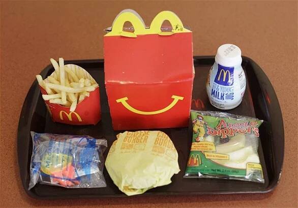 Happy Meal od MC Donald´s.