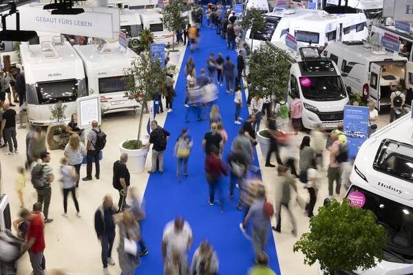 Pozvánka na Caravan Salon v Düsseldorfu - Karavany v Brně
