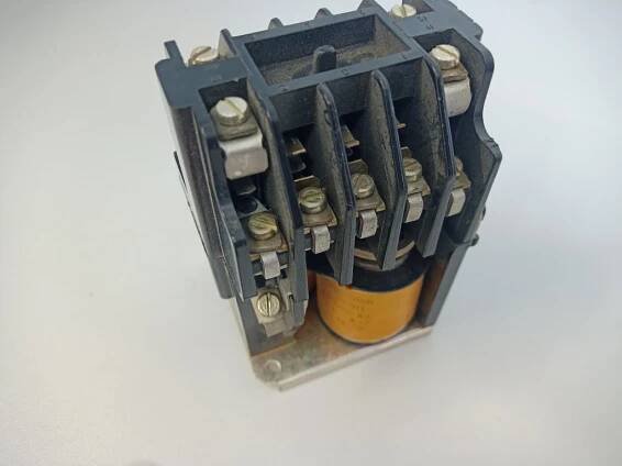 Vzduchový stykač EAZ K6E K10E K11 K16E K25E KB-0 KB-1 KB-2 cívka 42 / 220V / 50Hz - DANAPO - David Černý
