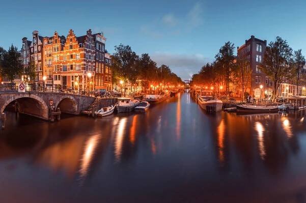 Amsterdam : průvodce