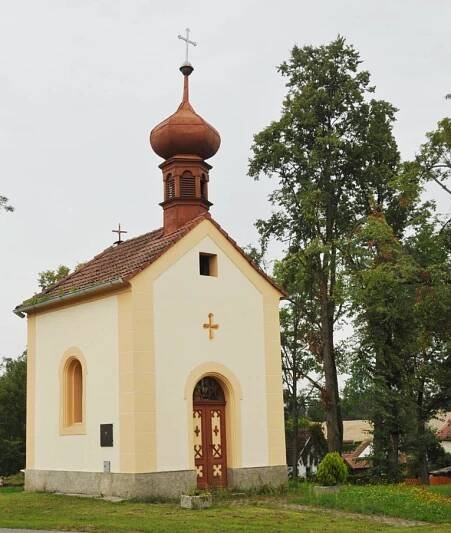 Kaplička v Malešicích