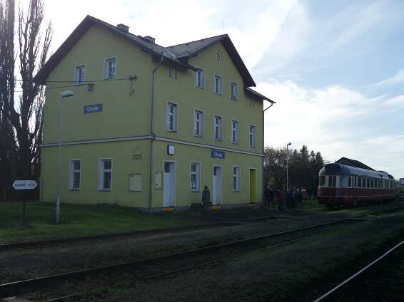 Soubor:Chyse station M286.JPG