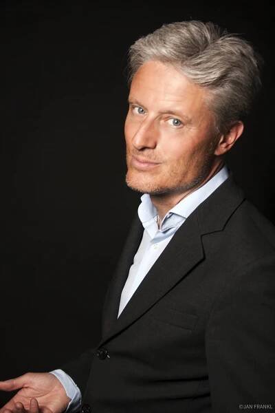 FLORIAN-SCHEUBA34.jpg