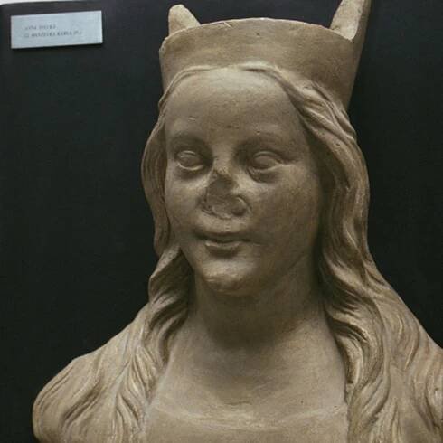 Anna Falcká pomohla Karlovi IV. získat římský trůn, štěstí ani královu lásku jí to ale nepřineslo
