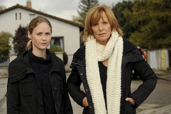 Kommissarin Lucas - Spurlos - Z filmu - Inez Bjørg David, Ulrike Kriener