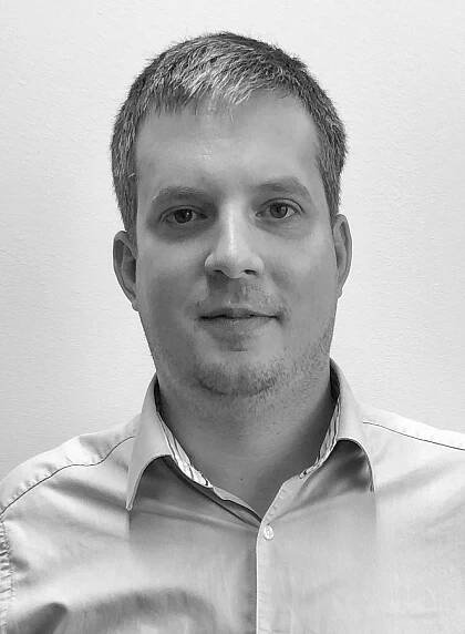 Axis: Pavel Marek | www.rmol.cz