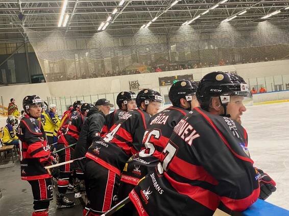 HC Lední Medvědi Pelhřimov » HCP-MBH 8:4 | Díky excelentní první třetině Poutníci zdolali Moravské Budějovice